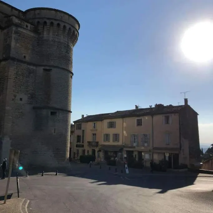Hébergement de vacances Villa Bastidon Plein Sud 3*, Promo fin d'été à Gordes.